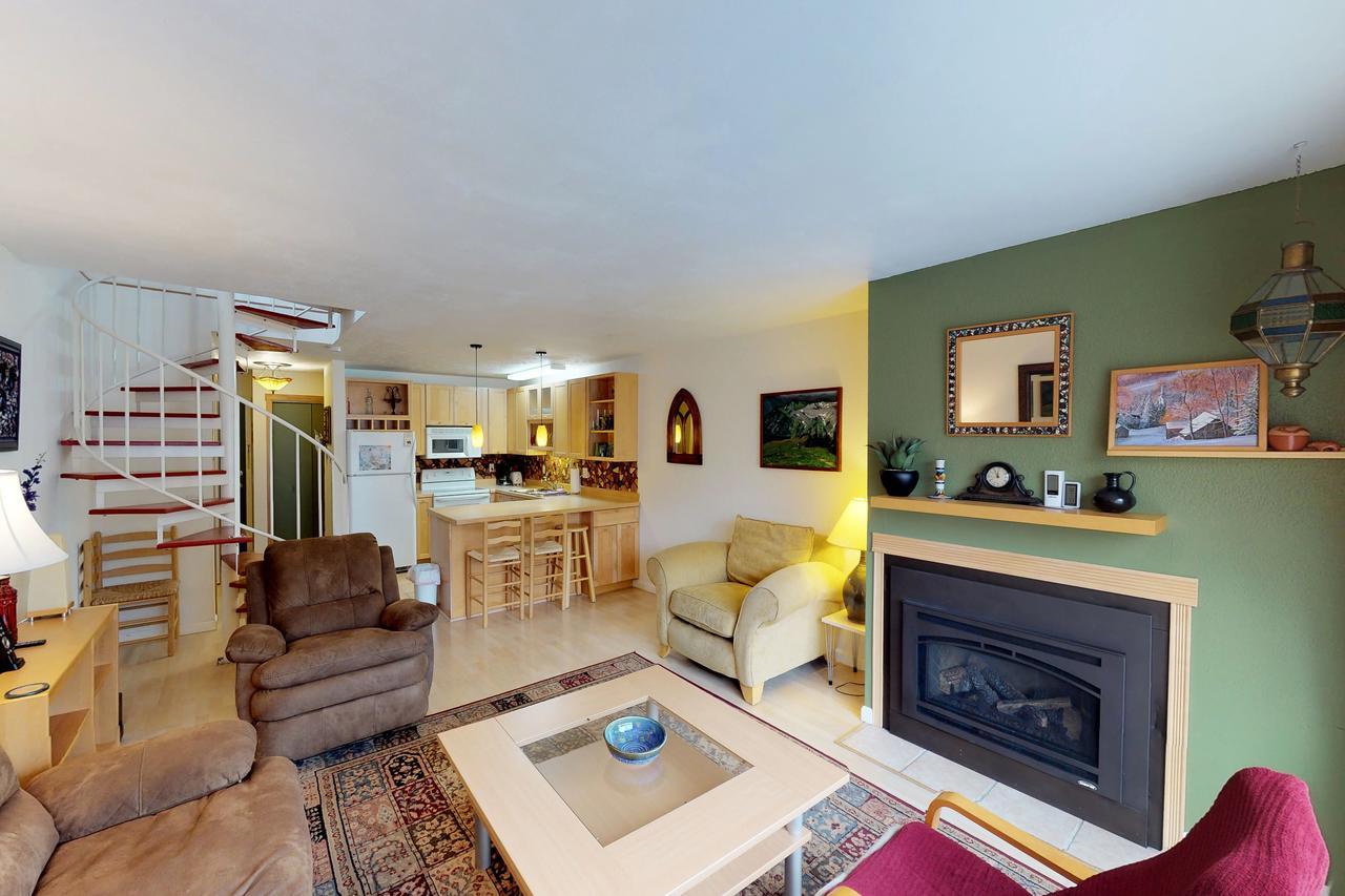 Brighton Condo #208 Гърдууд Екстериор снимка