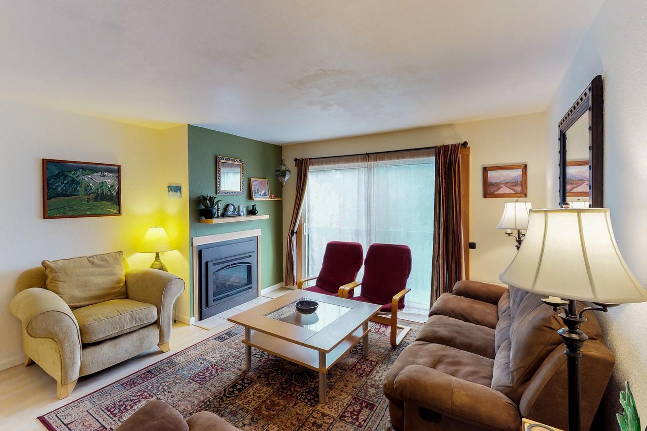 Brighton Condo #208 Гърдууд Екстериор снимка