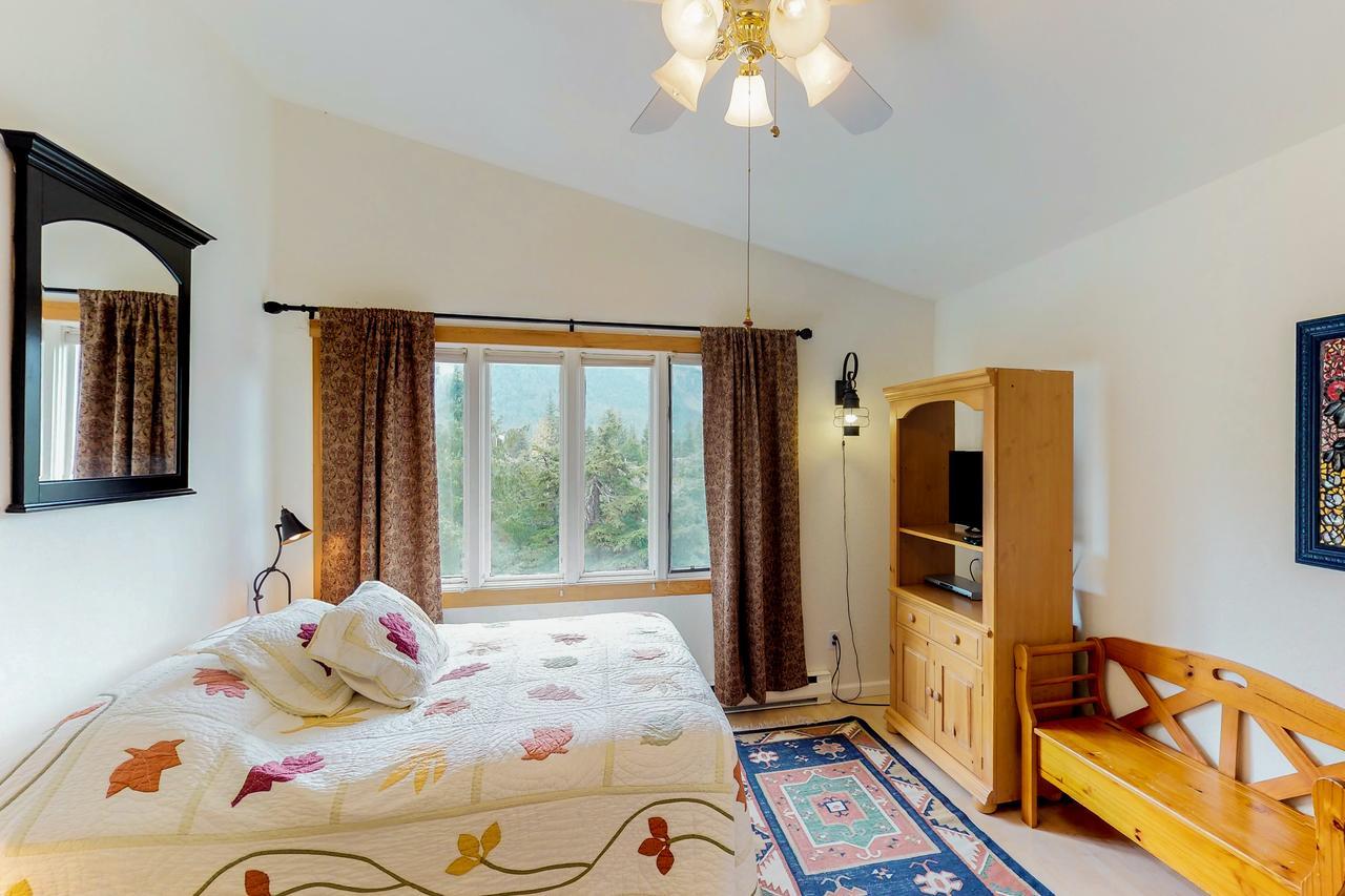 Brighton Condo #208 Гърдууд Екстериор снимка