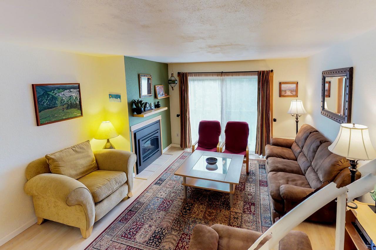 Brighton Condo #208 Гърдууд Екстериор снимка